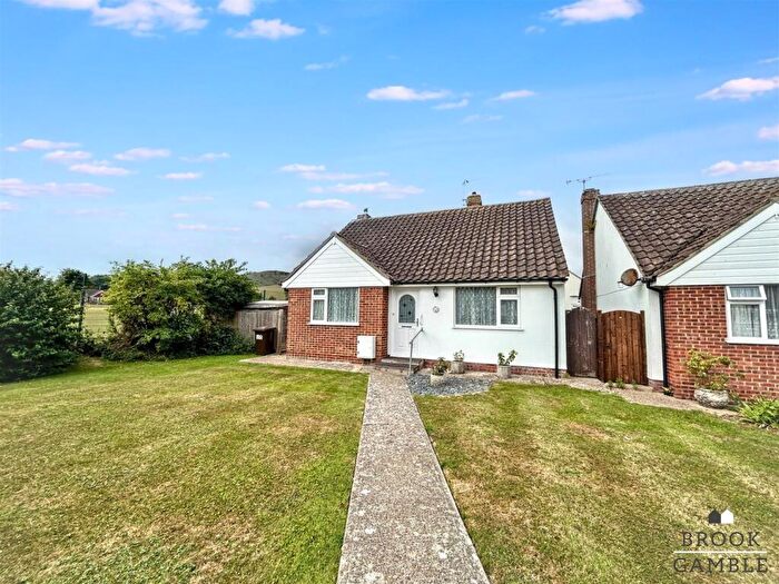 2 Bedroom Bungalow For Sale In Went Hill Gardens, Eastbourne, BN22