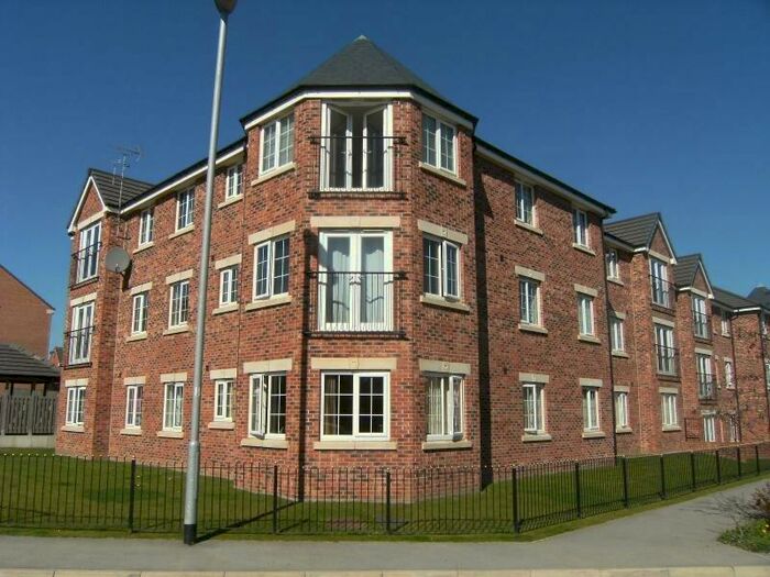 2 Bedroom Apartment To Rent In New Forest Way, Leeds, West Yorkshire, LS10