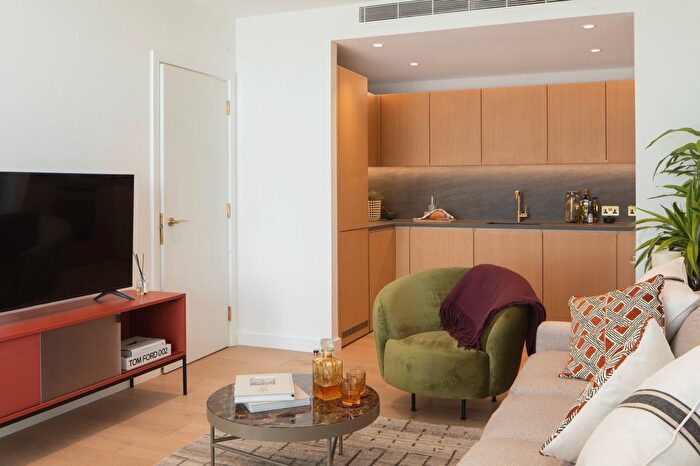 2 Bedroom Flat To Rent In Camley Street, London, N1C