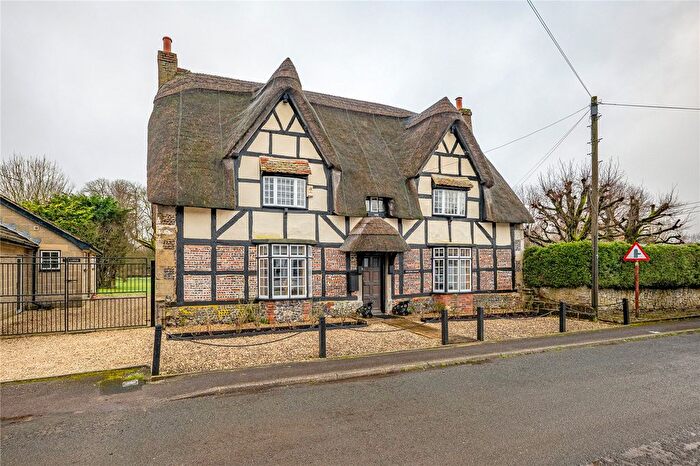 5 Bedroom Detached House For Sale In High Street, Figheldean, Salisbury, Wiltshire, SP4