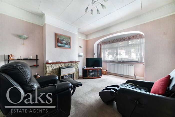 3 Bedroom Terraced House For Sale In Woodside Road, South Norwood, SE25