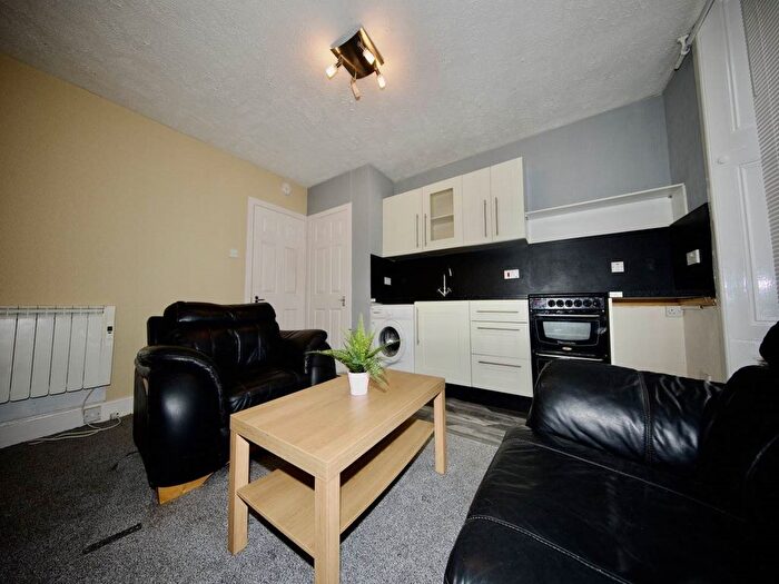 1 Bedroom Flat To Rent In Peddie Street, Dundee, DD1
