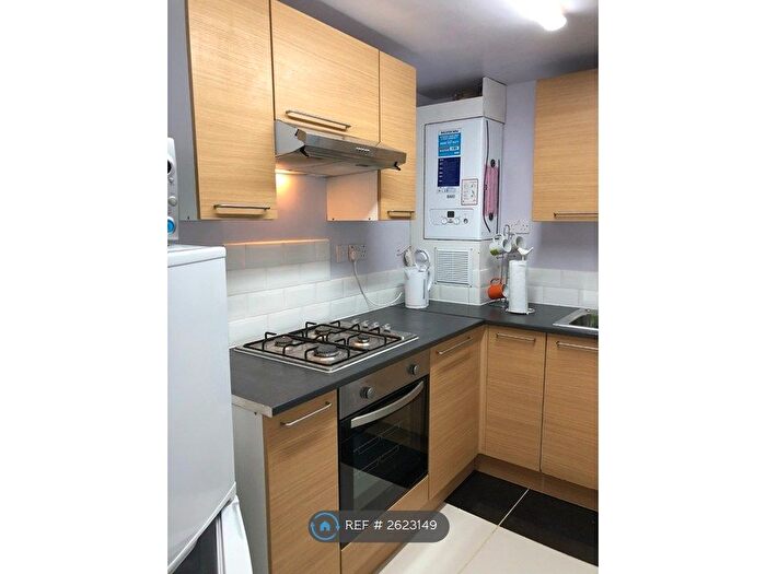 3 Bedroom Terraced House To Rent In Pelham Street, Middlesbrough, TS1