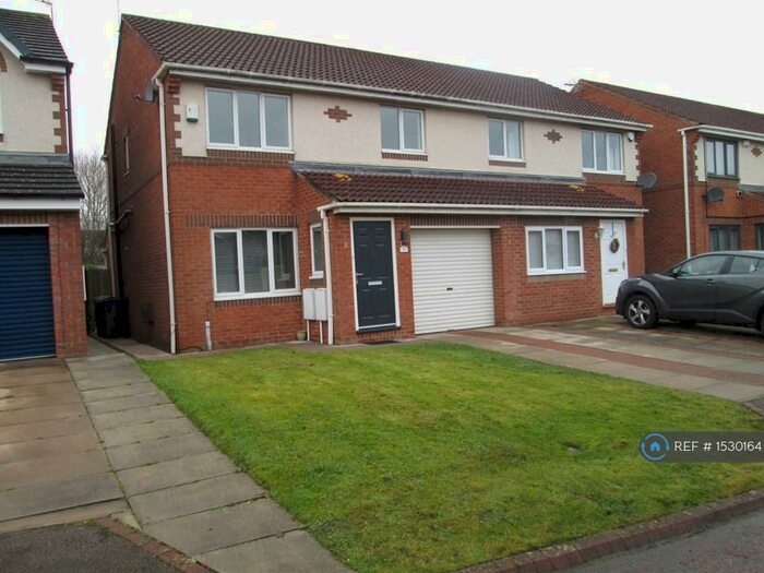 3 Bedroom Semi-Detached House To Rent In Duxford Grove, Faverdale, Darlington, DL3