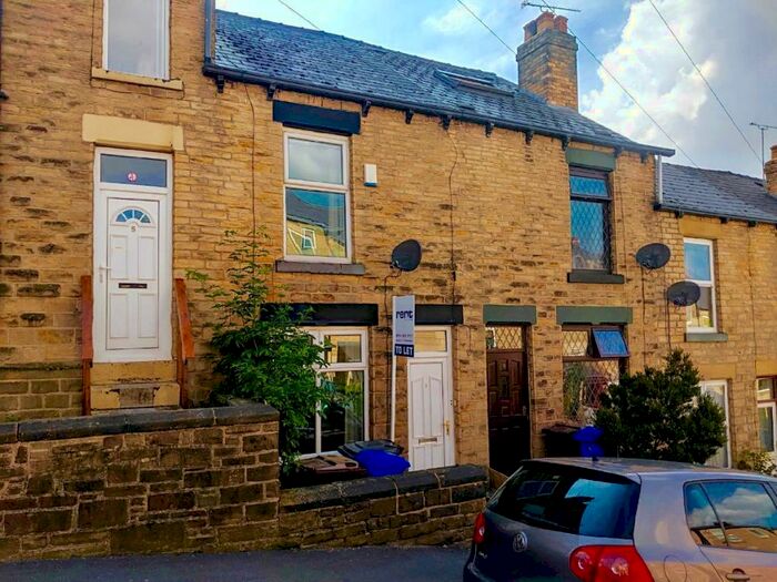 3 Bedroom Terraced House To Rent In Thrush Street, Sheffield, S6