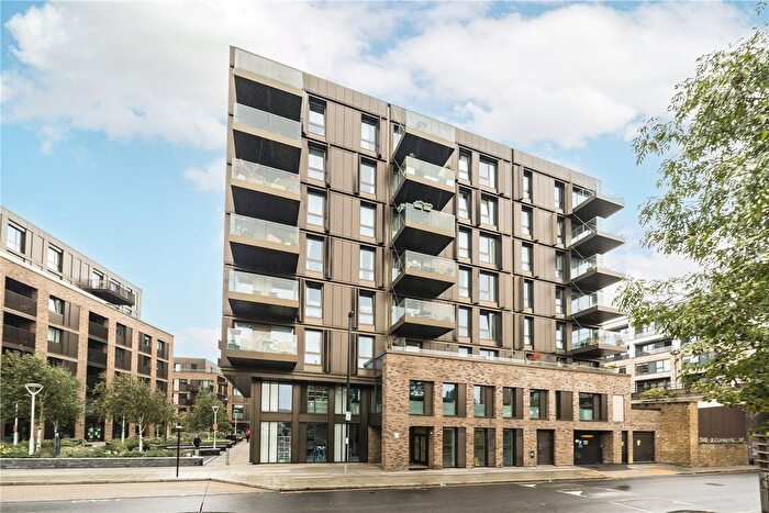 2 Bedroom Flat For Sale In Moulding Lane, New Cross, SE14