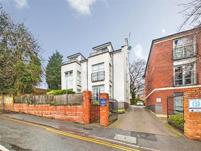 2 Bedroom Apartment For Sale In Second Avenue, Nottingham, Nottinghamshire, NG7