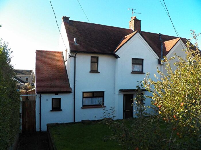 2 Bedroom House To Rent In Garreglwyd, Pembrey, Carmarthenshire, SA16