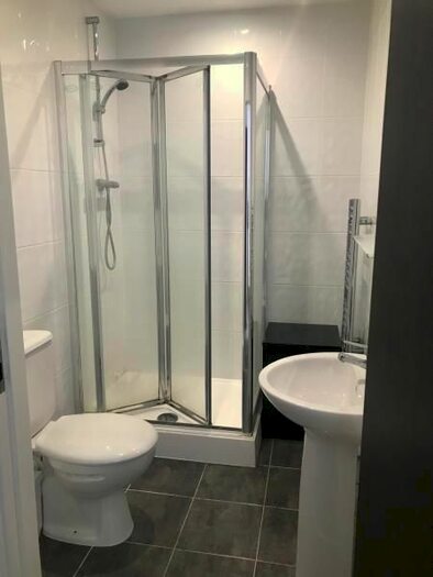 4 Bedroom Flat To Rent In The Old Post Office, Bishop Street, Leicester, LE1