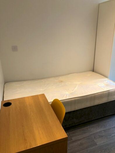 Studio To Rent In Winchelsea Road, London, NW10