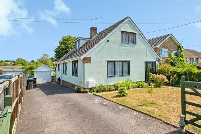 4 Bedroom Bungalow For Sale In The Drove, Amesbury, Salisbury, SP4