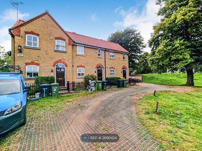 2 Bedroom Terraced House To Rent In Coach House Mews, King's Lynn, PE30