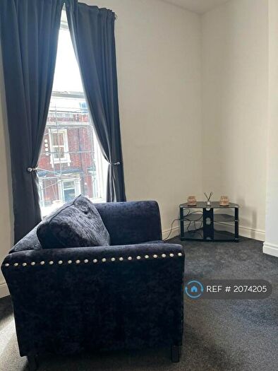 2 Bedroom Flat To Rent In Argyle Square, Sunderland, SR2