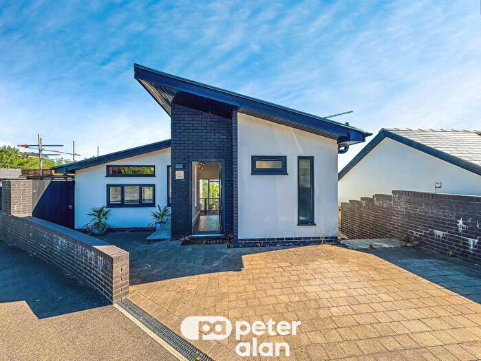 4 Bedroom Detached House To Rent In Caer Graig, Radyr, Cardiff, CF15