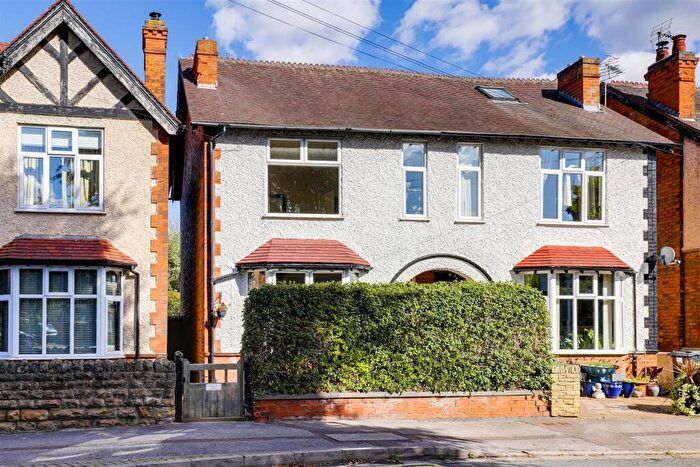 3 Bedroom Semi-Detached House For Sale In Crosby Road, West Bridgford, Nottinghamshire, NG2