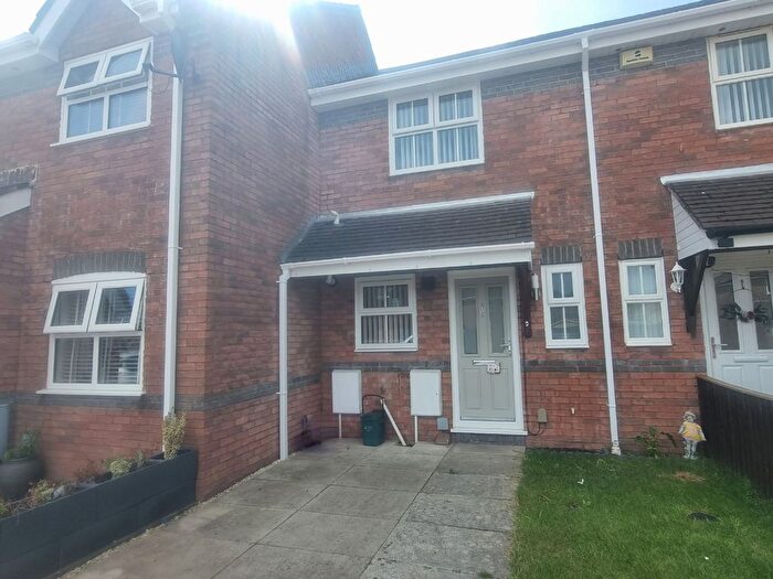 2 Bedroom Property To Rent In Elm Crescent, Swansea, SA4