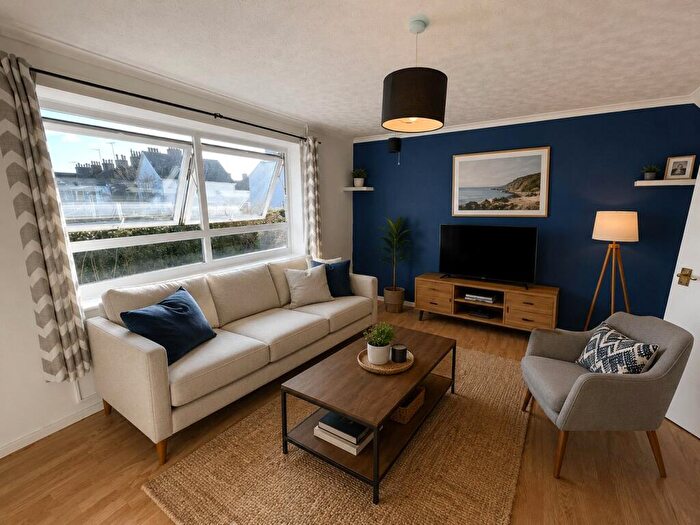 2 Bedroom Maisonette To Rent In Salamanca Street, Torpoint, Cornwall, PL11