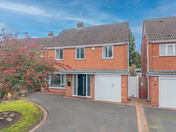 4 Bedroom Detached House For Sale In Northbrook Road, Shirley, Solihull, B90