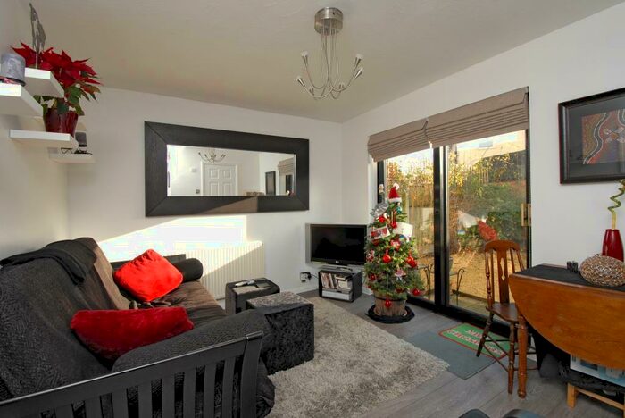 1 Bedroom Apartment To Rent In Coverley Road, Headington, OX3