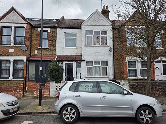 4 Bedroom Terraced House For Sale In Leighton Road, Enfield, EN1
