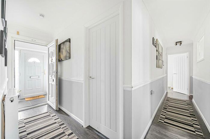 2 Bedroom Detached Bungalow For Sale In Arundel Road, Peacehaven, BN10