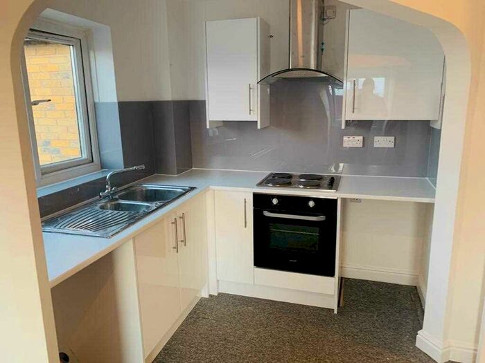 1 Bedroom Apartment For Sale In Empire Court, Clacton On Sea, CO15