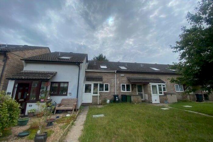 1 Bedroom Property To Rent In Ratcliffe Drive, Bristol, BS34