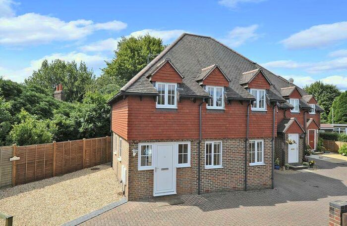 2 Bedroom Semi-Detached House To Rent In Chapel Lane, Godalming, GU8