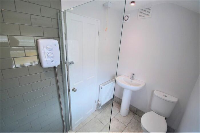 3 Bedroom End Of Terrace House To Rent In Richmond Street, Coventry, CV2