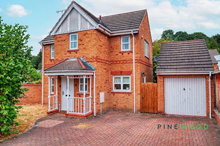 3 Bedroom Detached House For Sale In Spital Brook Close, Spital, Chesterfield, S41