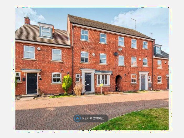 4 Bedroom Terraced House To Rent In Lyvelly Gardens, Peterborough, PE1