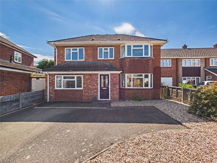 4 Bedroom Detached House For Sale In Sutton Park Avenue, Colchester, Essex, CO3