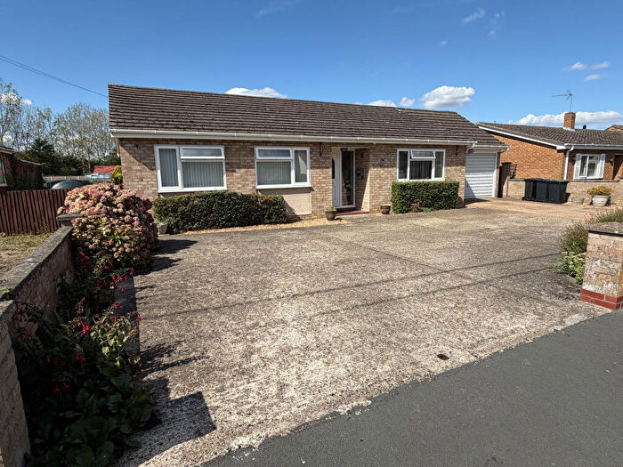 3 Bedroom Bungalow For Sale In Drury Lane, Wicken, Ely, Cambridgeshire, CB7