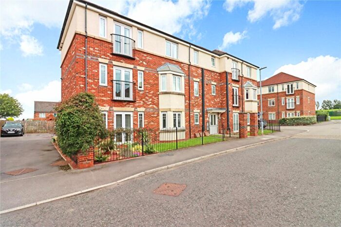 2 Bedroom Flat For Sale In Dunns Way, Blaydon-on-Tyne, NE21