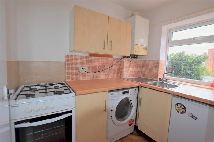 1 Bedroom Flat To Rent In Barlow Moor Road, Chorlton Cum Hardy, Manchester, M21