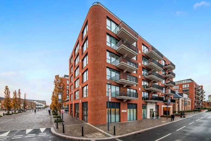 2 Bedroom Flat To Rent In Tyger House, New Warren Lane, London, SE18