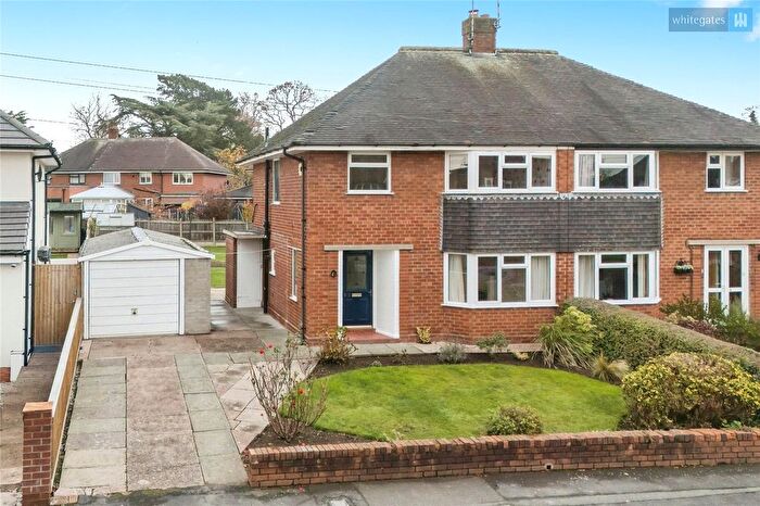 3 Bedroom Semi Detached House For Sale In Brereton Drive, Nantwich, Cheshire, CW5