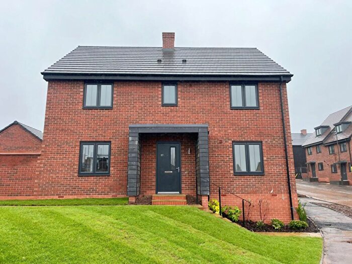 4 Bedroom Detached House To Rent In Vicar Wood Way, Derby, Derbyshire, DE22