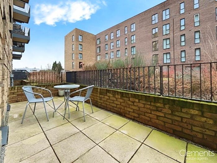 1 Bedroom Apartment For Sale In Augustus House, Dacorum Way, Hemel Hempstead, HP1