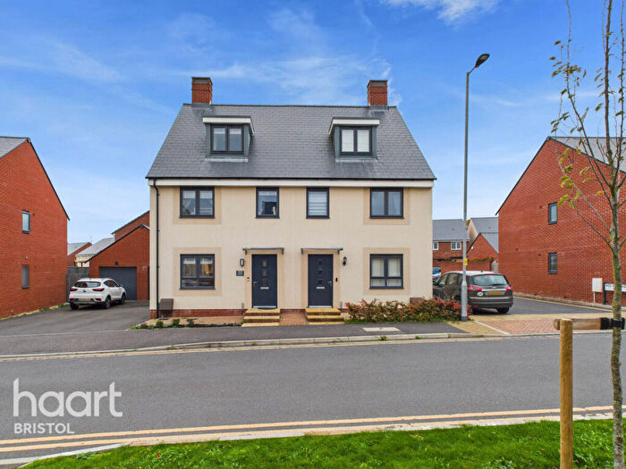 4 Bedroom Semi Detached House For Sale In Slade Baker Way, Bristol, BS16