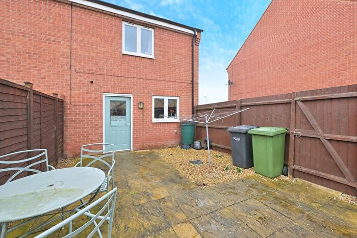 2 Bedroom Semi-Detached House For Sale In Neptune Close, Peterborough, PE2