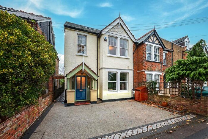 4 Bedroom Semi Detached House To Rent In Queensmead Road, Shortlands, BR2
