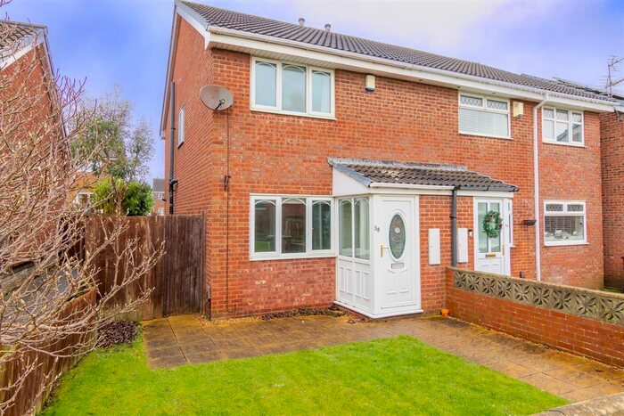 2 Bedroom Semi-Detached House For Sale In Woodstock Way, Hartlepool, TS27