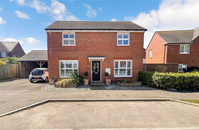 2 Bedroom Detached House For Sale In Nickolls Road, Hythe, Kent, CT21
