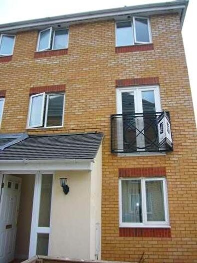 4 Bedroom Detached House To Rent In Crowfoot Close, London, SE28