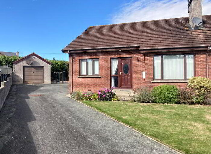 5 Bedroom Semi-Detached Chalet Bungalows For Sale In Randall Heights, Kilkeel, BT34