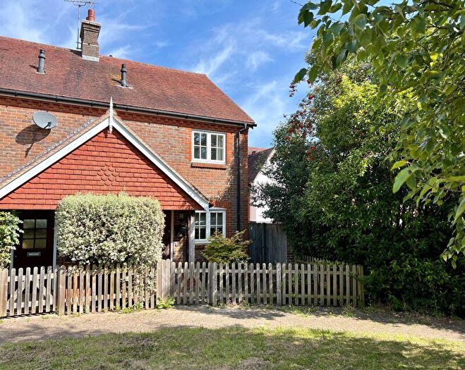 2 Bedroom Terraced House For Sale In Fawn Rise, Henfield, BN5