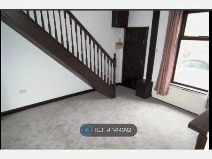 2 Bedroom Terraced House To Rent In Rutland St, Blackburn, BB2