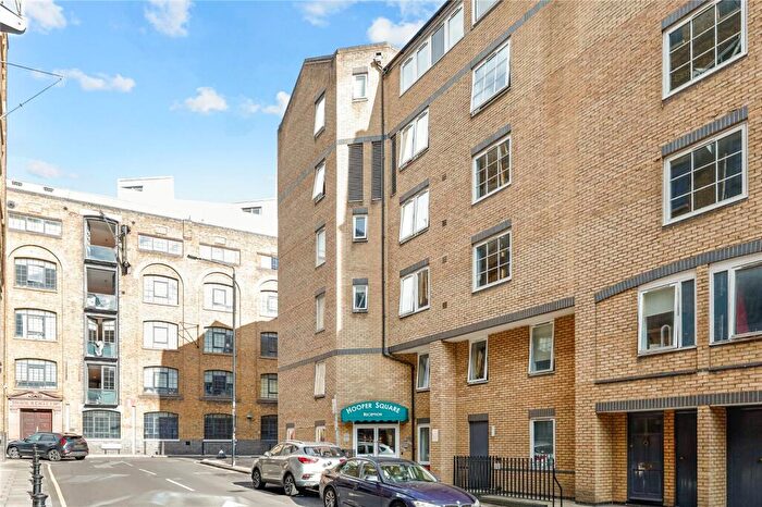 Apartment To Rent In Back Church Lane, E1