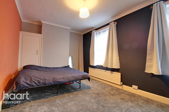 3 Bedroom Terraced House For Sale In Durham Road, Newport, NP19